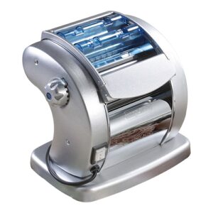 Pasta machine